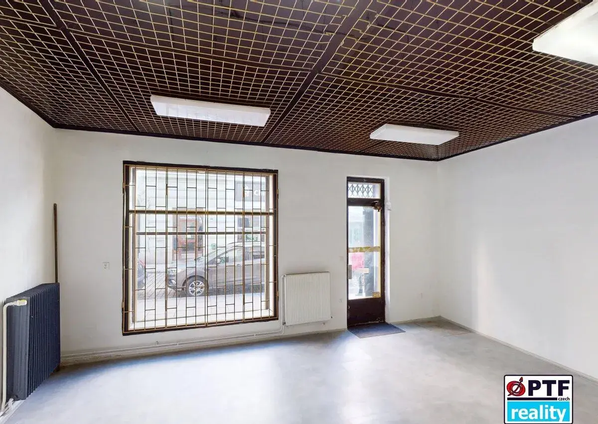 Pronájem obchodních prostor 95 m² - Plzeň, ev.č. 5992
