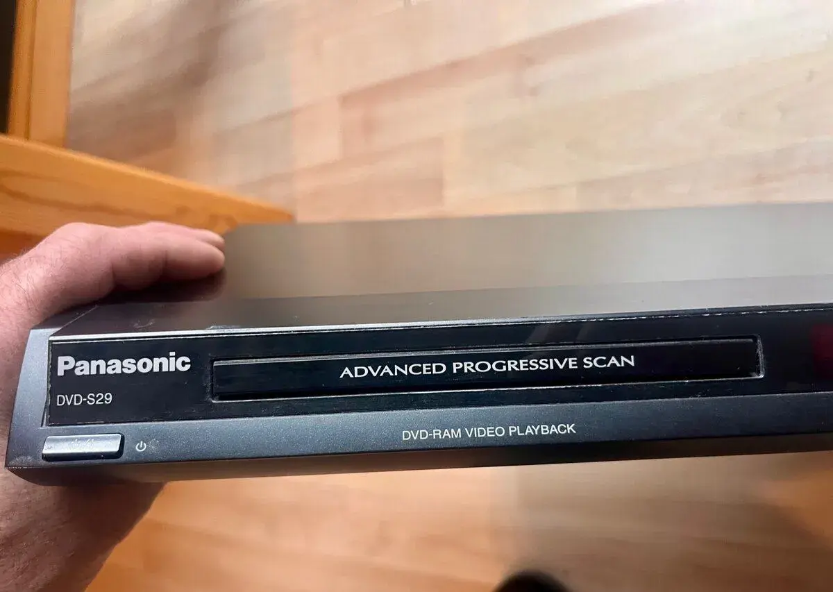 Panasonic DVD S-29