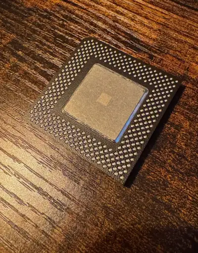 CPU Intel Celeron 433 MHz SL3BA – historický procesor