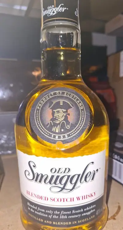 Whisky Old Smuggler