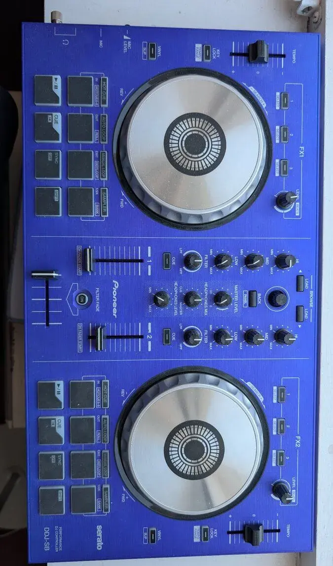 Pioneer DDJ-SB modrá barva