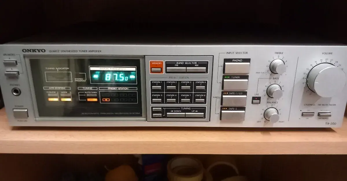 Receiver Onkyo TX 200