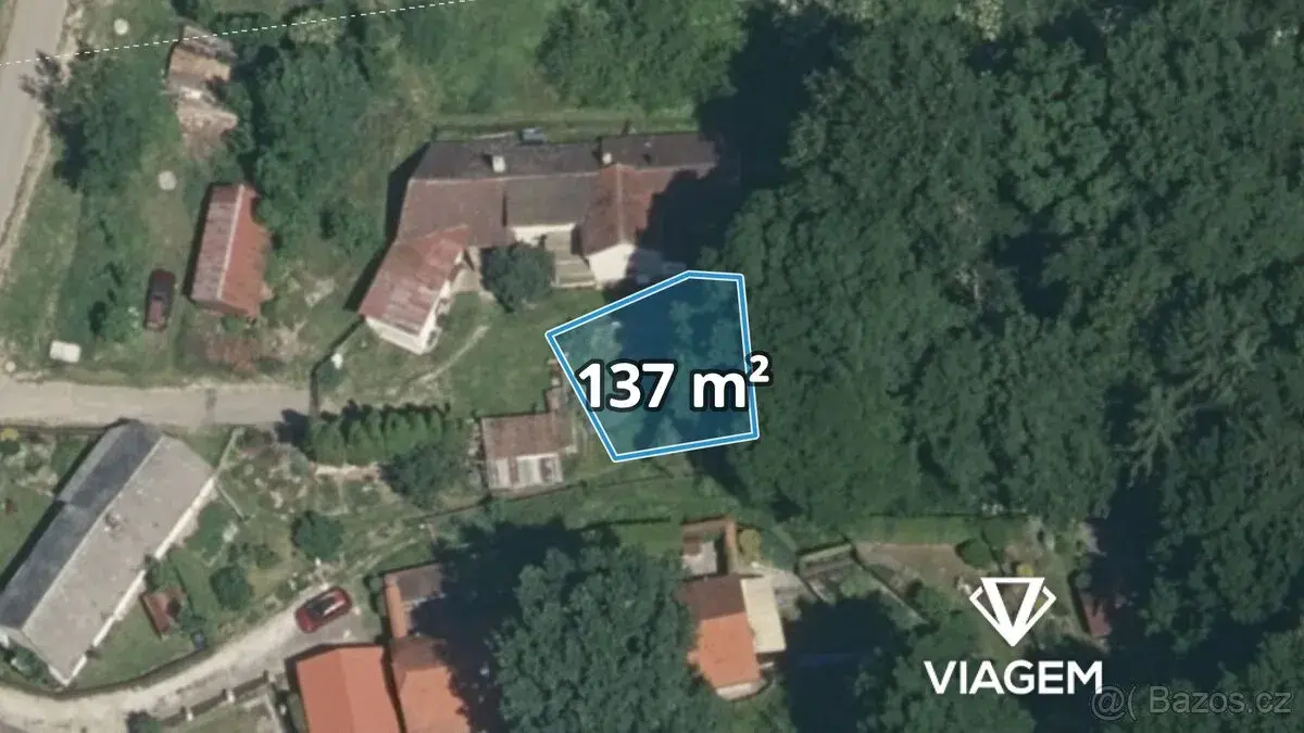 Nemovitost – pozemek 137 m²