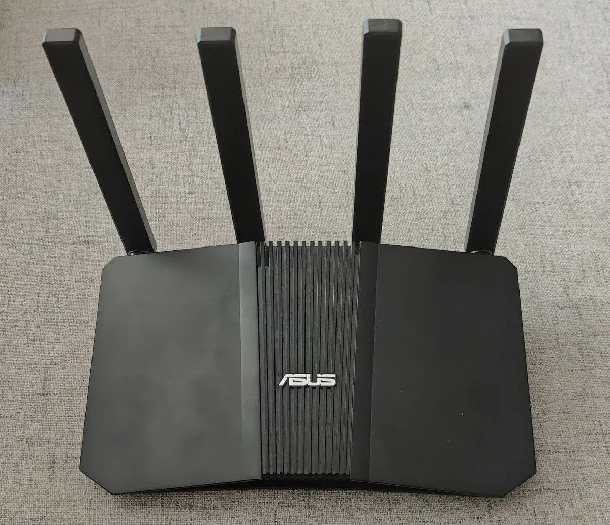 ASUS RT-BE58U V2 – Wi-Fi 7 router, jako nový, v záruce
