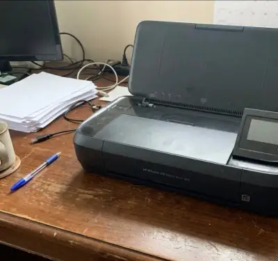 Tiskárna hp s baterii
