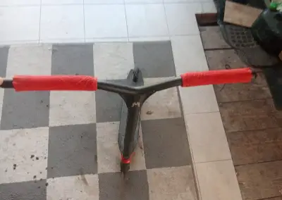 Koloběžku ETCHIC erawan V2