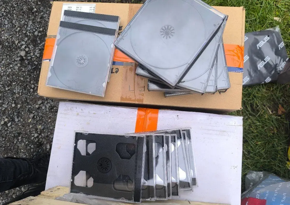 Obaly na CD/DVD, nové CD