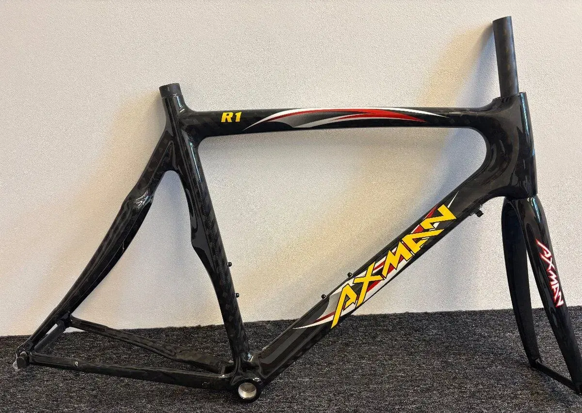 Rám Axman R1