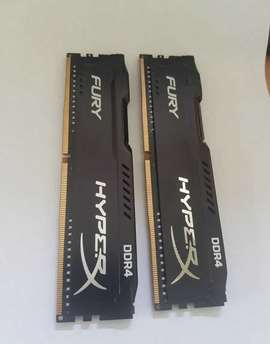 2x8GB DDR4 Kingston HyperX Fury 1,2V.
