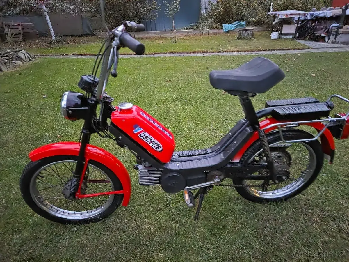 Babetta 210 s kartičkou, červená 3.