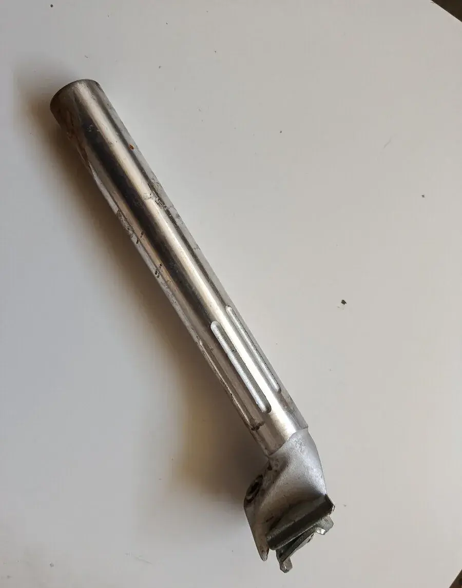 Sedlová trubka 25,7mm na kolo favorit