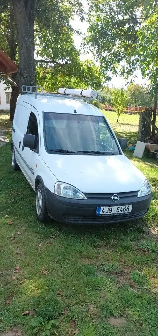 Opel combo – 2004, 354 000 km