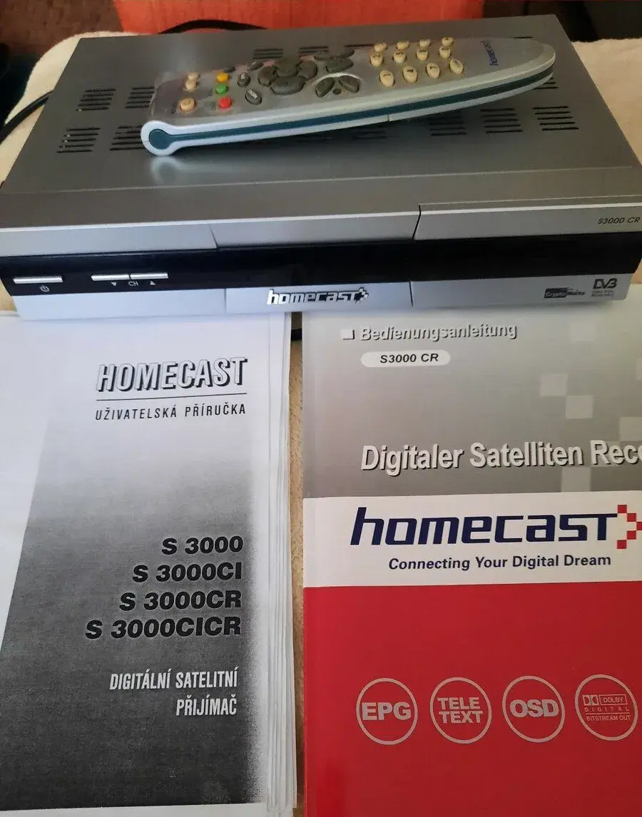Satelitní přijímač HOMECAST S3000 CR