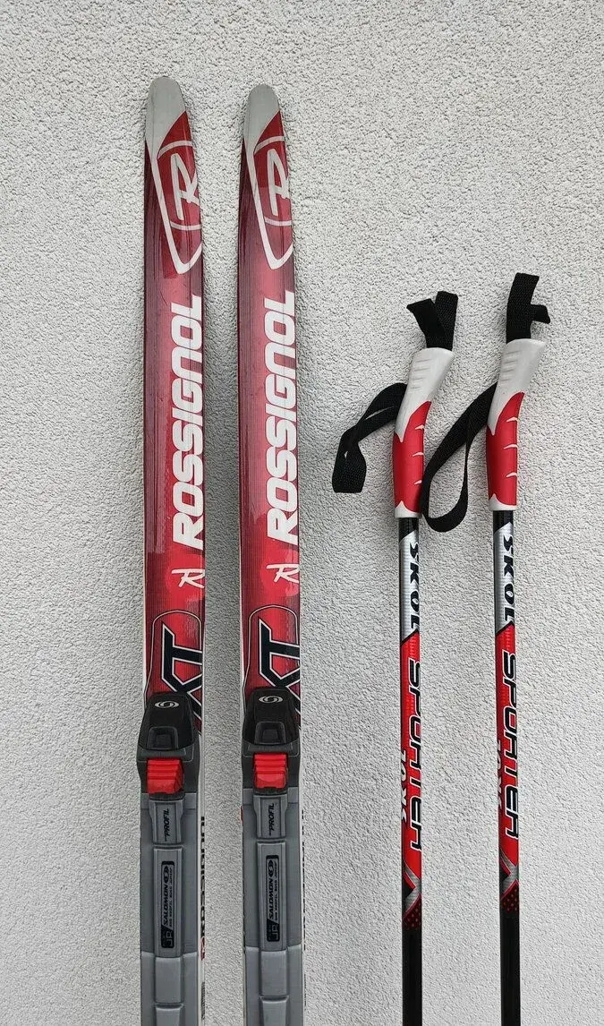 Dětské běžky 110 cm, boty vel. 28, hůlky 90 cm