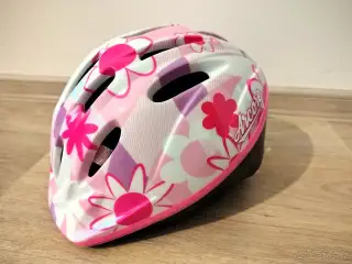 Dívčí cyklistická přilba Arcore, 47-50 cm