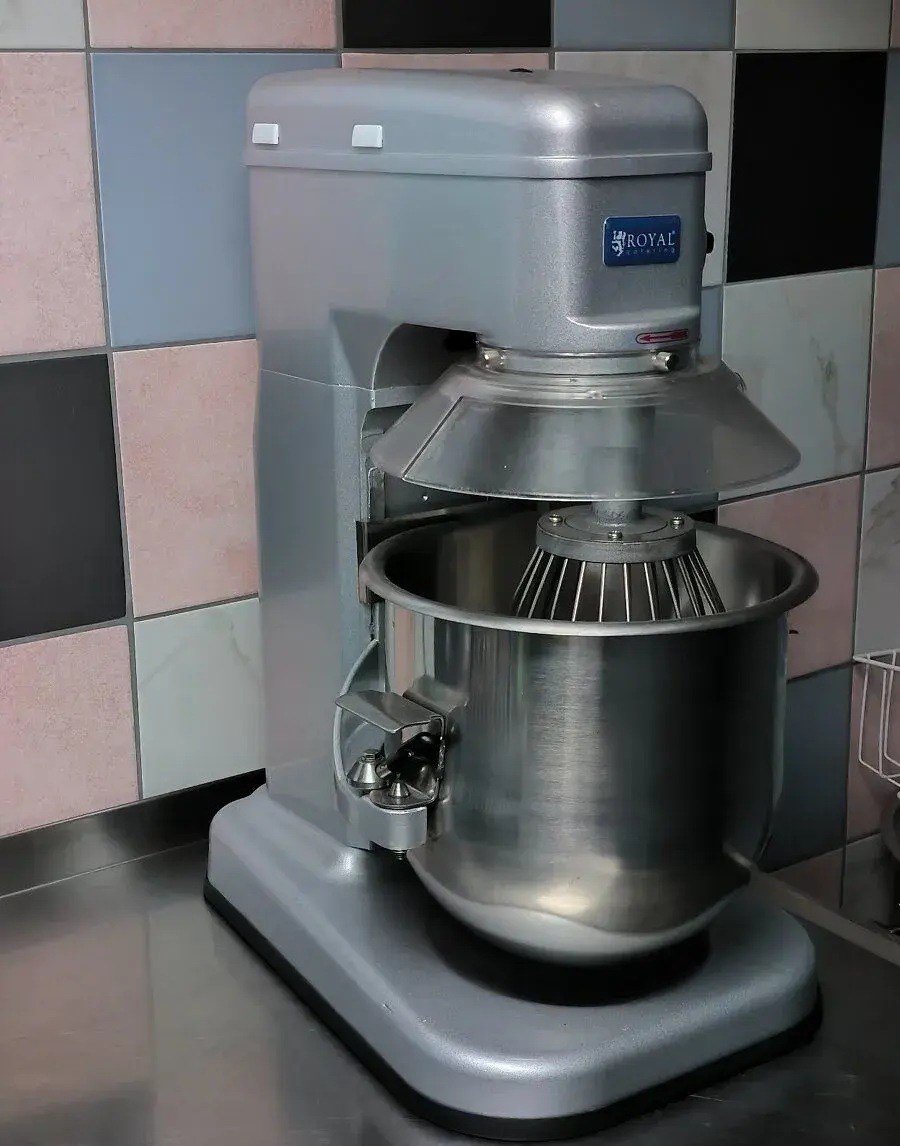 Kuchyňský profi robot