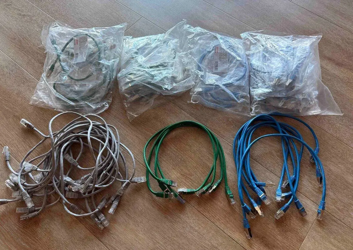 Propojovací kabel RJ45/RJ45 UTP 0,5m kat. 5e