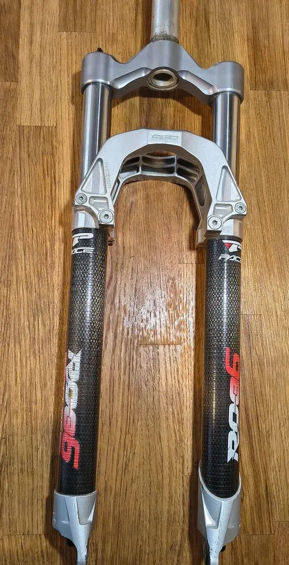Vidlice Pace RC36