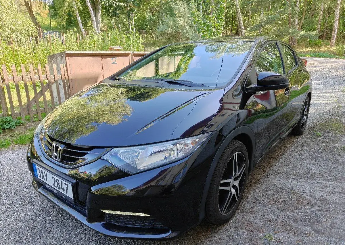 Honda Civic – 2014, 2 500 km