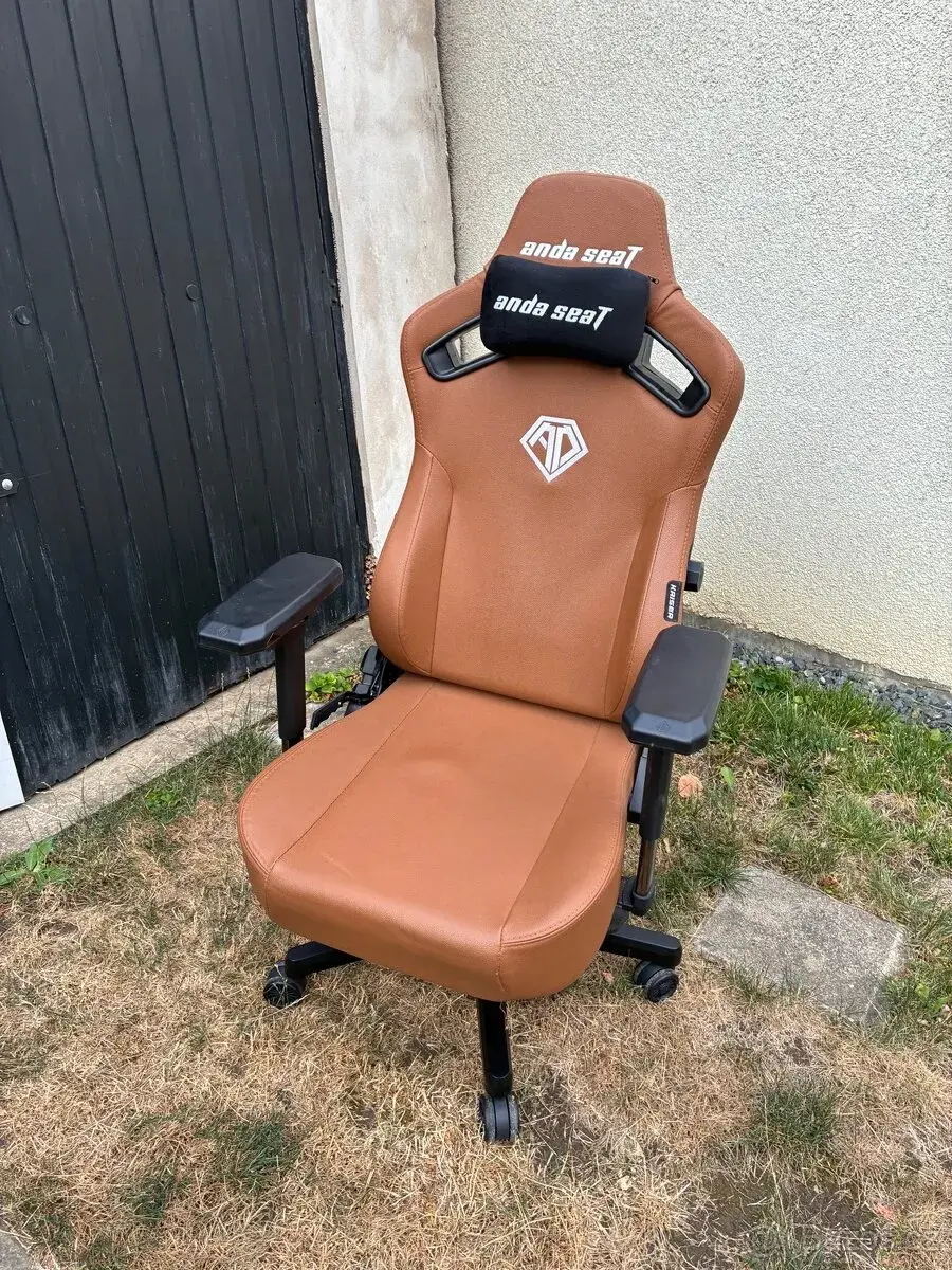 Herní křeslo Anda Seat Kaiser Series 3 - téměř jako nové