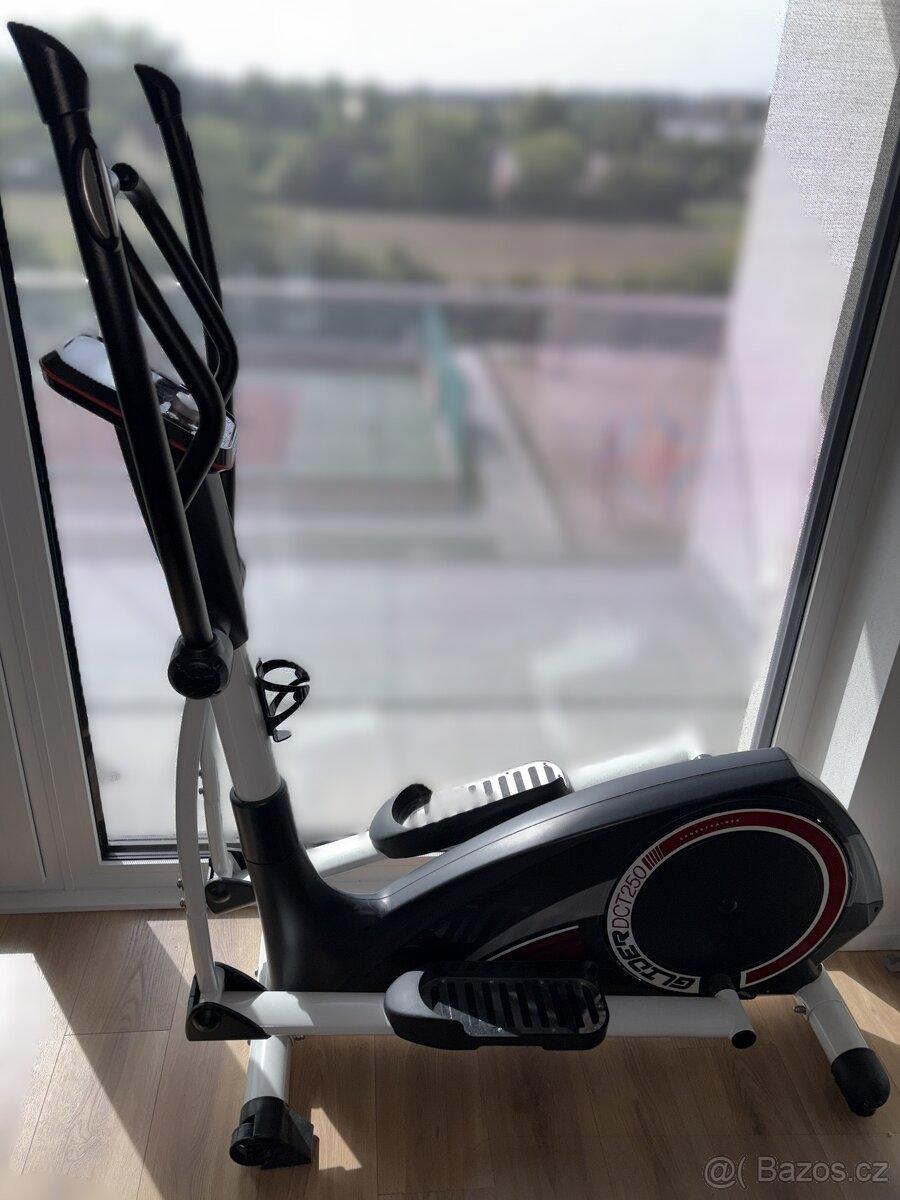 FLOW FITNESS eliptický trenažér Turner DCT250 Elliptical