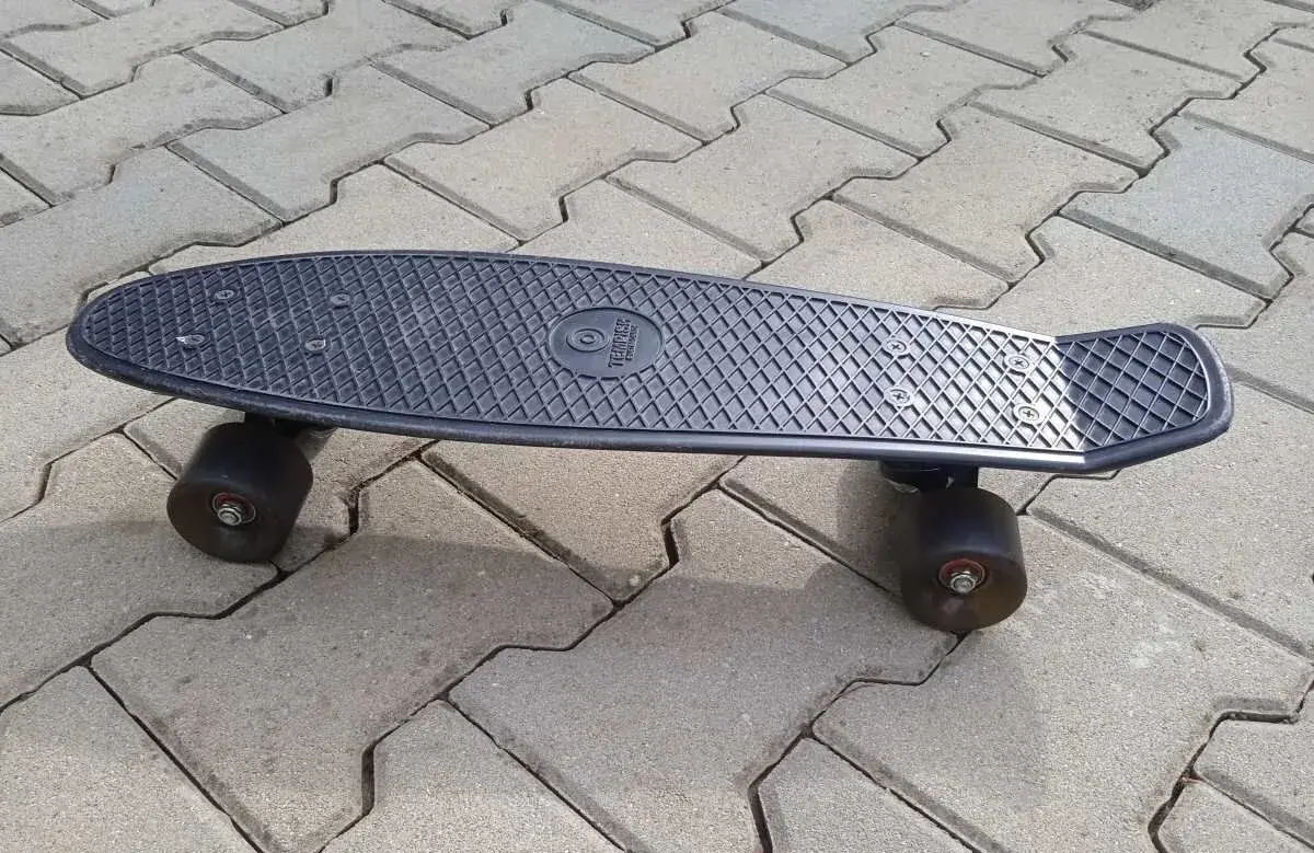 Skateboard pennyboard Tempish 56x15 cm