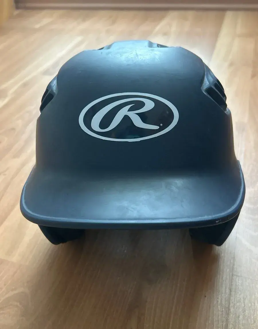 Baseballová helma Rawlings R16