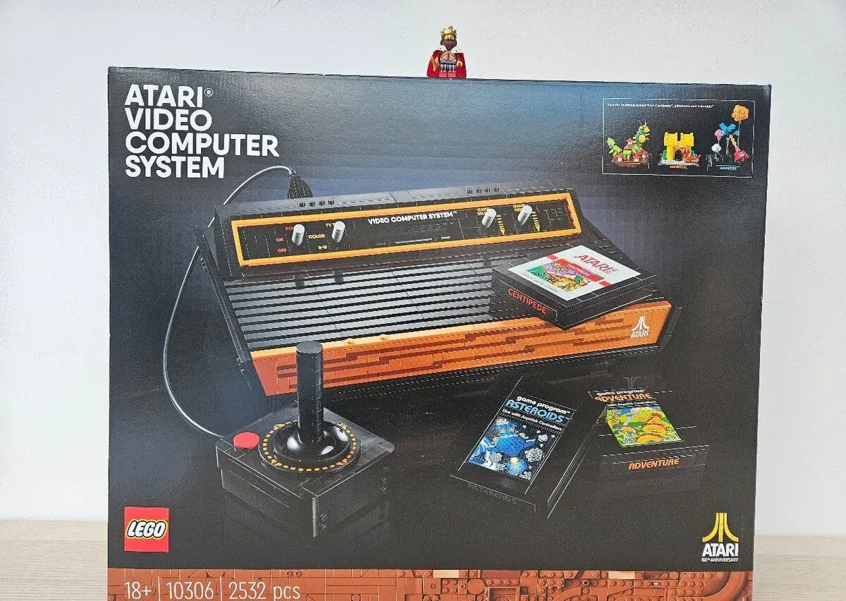 LEGO Icons 10306 Atari 2600