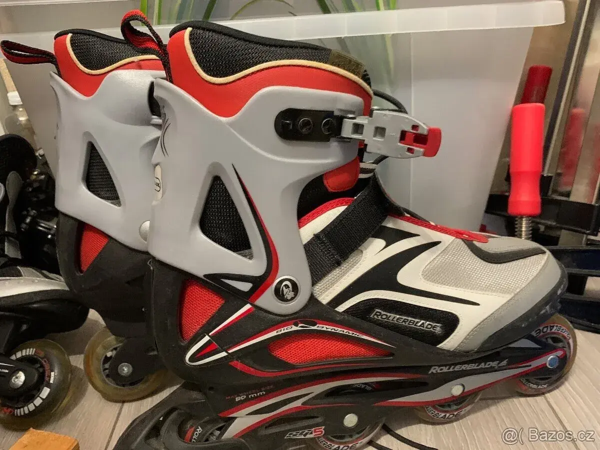 Kolečkové brusle Rollerblade
