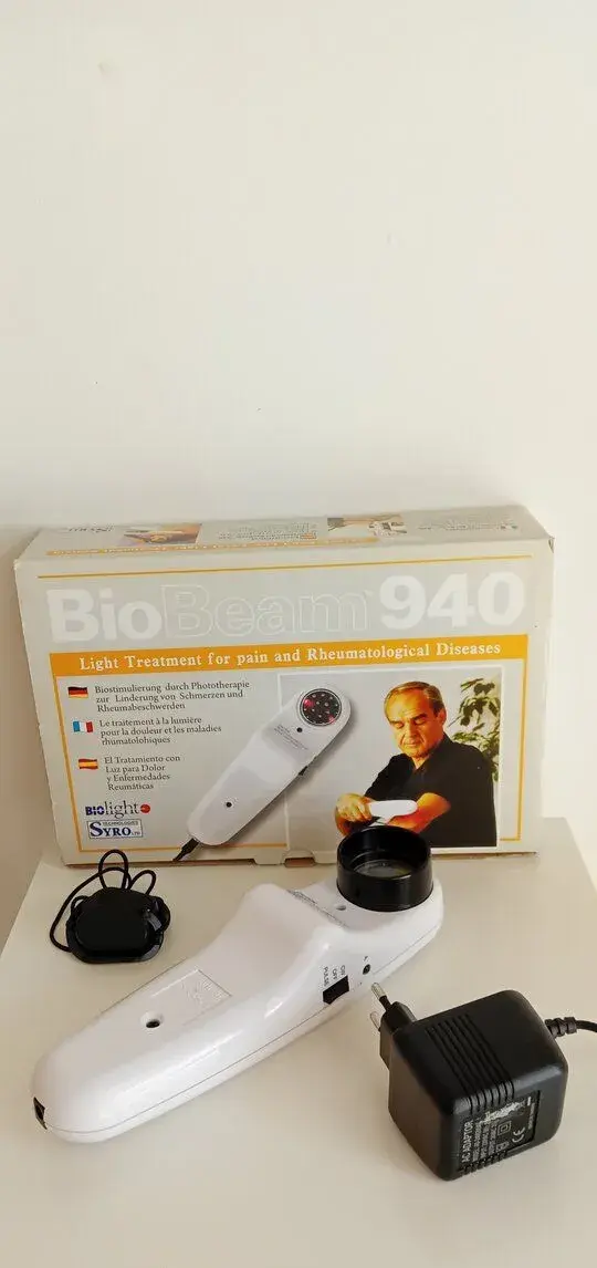 Přístroj na bolesti kloubů, šlach, svalů