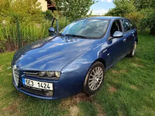Alfa Romeo 159
