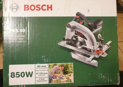 Pokosová pila bosch PKS 40 nová