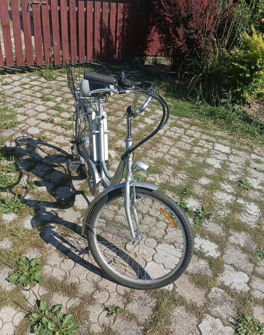 Elektrické kolo městské elektrokolo