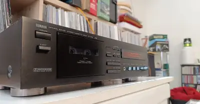 YAMAHA KX-650 Stereo Cassette Deck/3Head/Dolby B-C