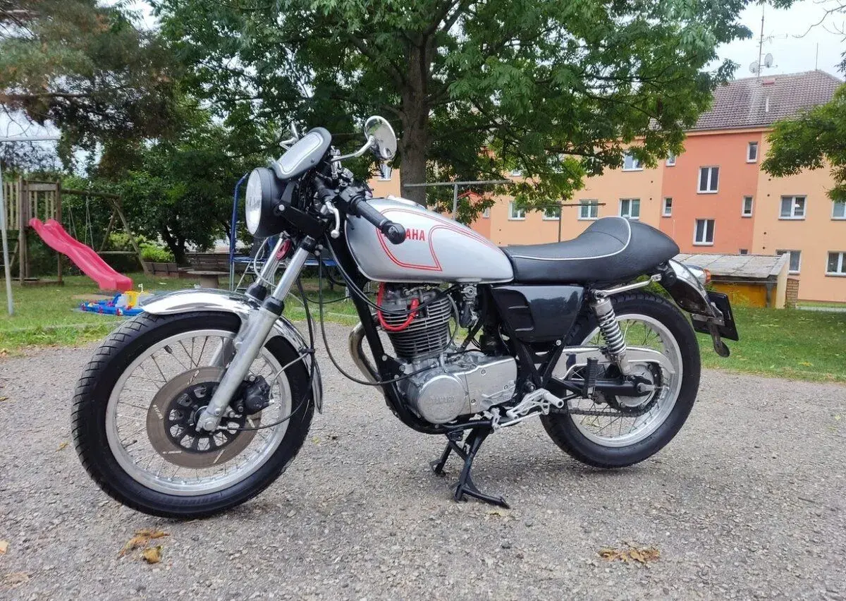 Yamaha SR 500
