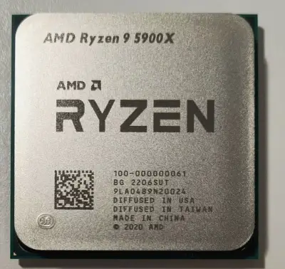 AMD Ryzen 9 5900X, 12C/24T, TDP 105W, bez chladice