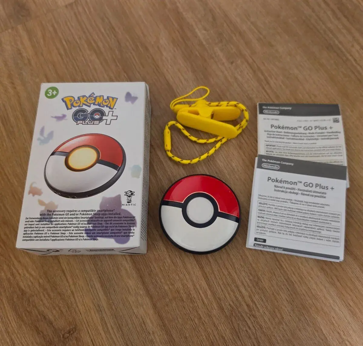 Pokemon GO Plus +, Nintendo