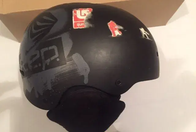 snowboard helma dětská RED vel.:48-51