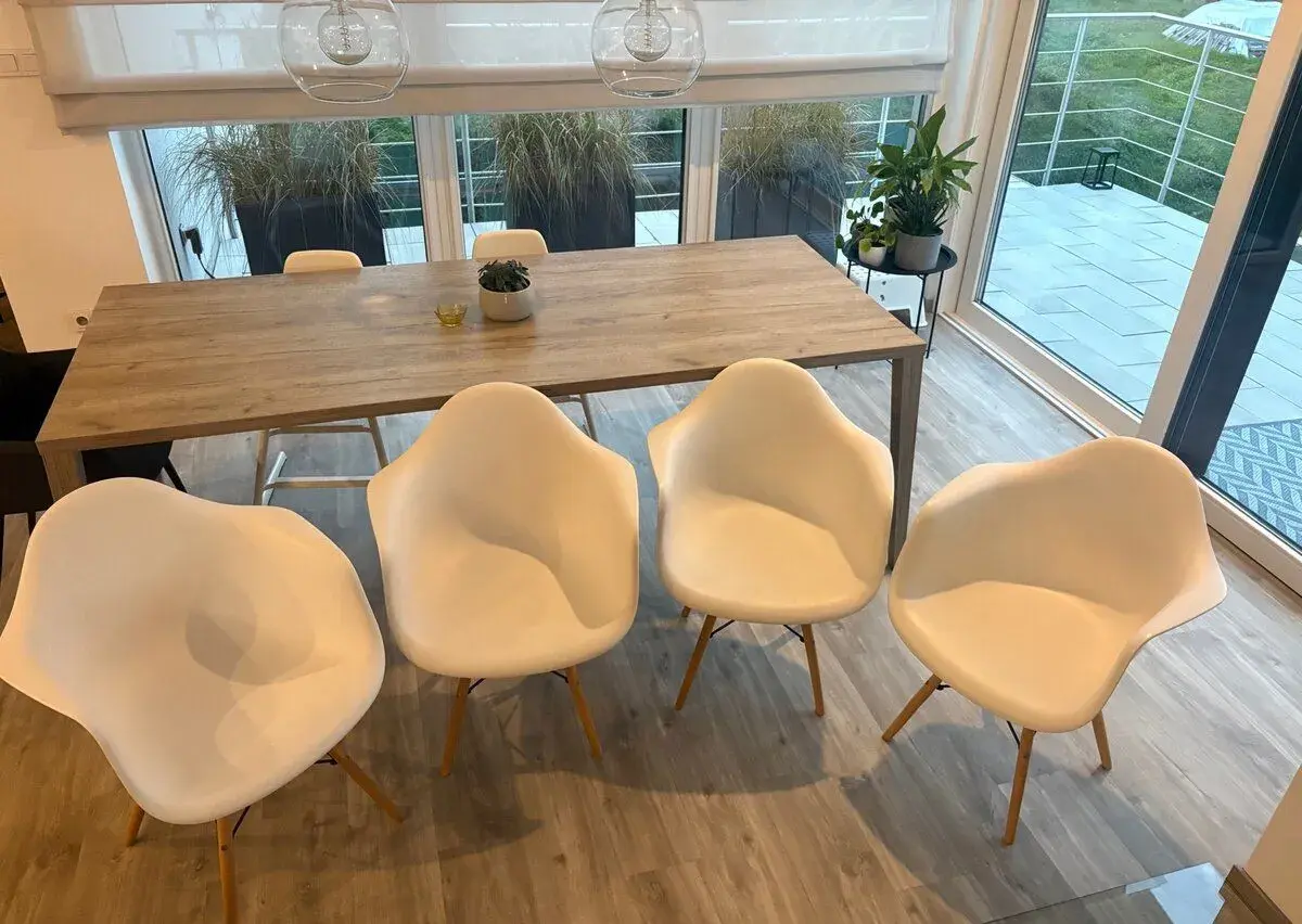 Designové židle 4ks s područkami (styl Eames DAW)