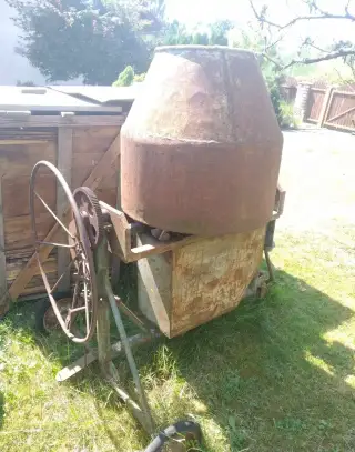 míchačka k opravě