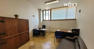 Pronájem komerční Kanceláře, 75㎡