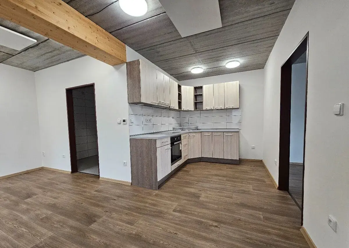 Pronájem bytu 3+kk, 55 m² – Čistá u Mladé Boleslavi