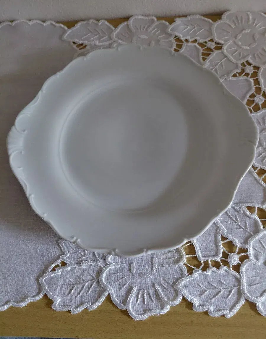 Retro porcelánový talíř BERNADOTTE průměr 25cm