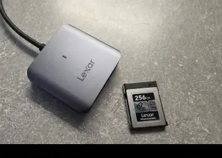 Lexar Professional CFexpress Type B 256 GB + čtečku Lexar