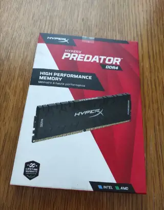 RAM 2x8 gb ddr4 (úplně nové)