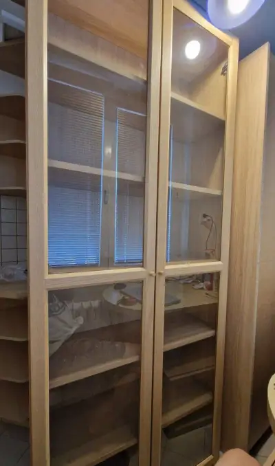 2x IKEA Billy 80x202 se skleněnými dvířky, dub