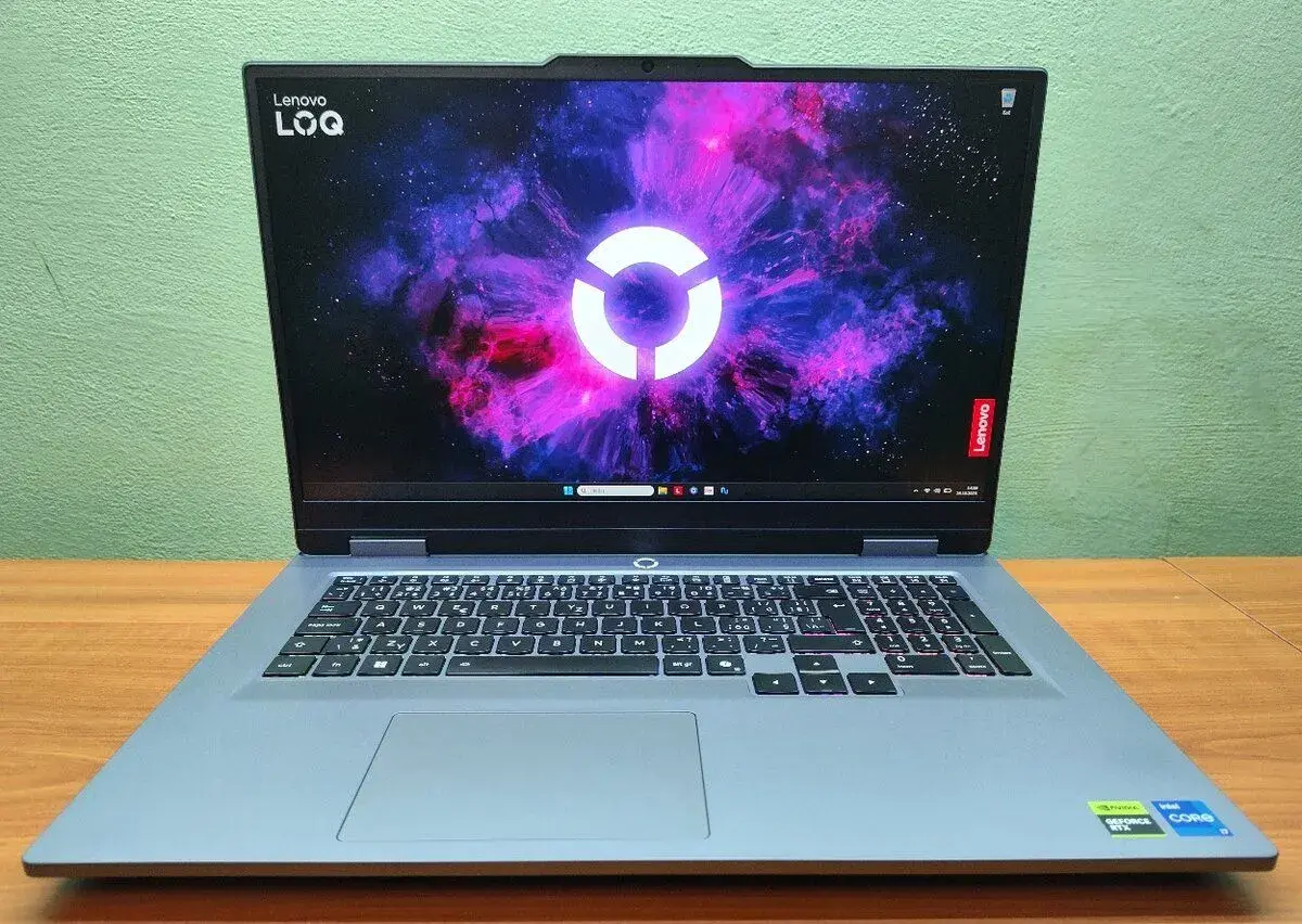 17 Loq,32gb-DDR5,RTX-5060,i7-13700hx=16-Core,1TB-CZ