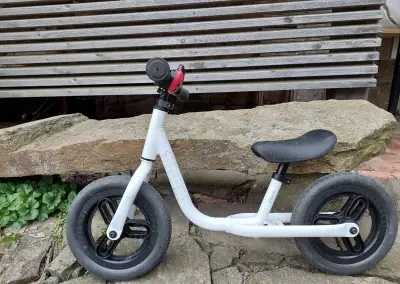 Dětské odrážedlo Runride
