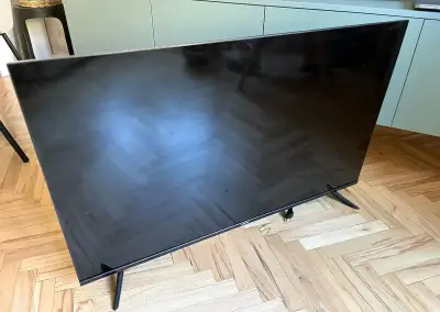 Chytrá televize Sencor SLE 43FS802TCSB (43" / 109 cm)