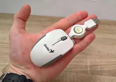Cestovní USB myš Genius Micro Traveler, bílá